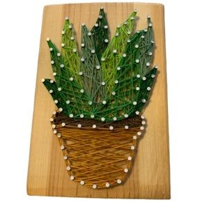 Plant nail/string art